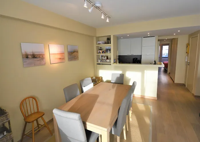 アパート In Seaside Bruges With Balcony *